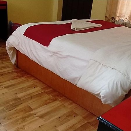 Hotel Plaza Nepal Pokhara Buitenkant foto