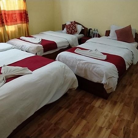 Hotel Plaza Nepal Pokhara Buitenkant foto