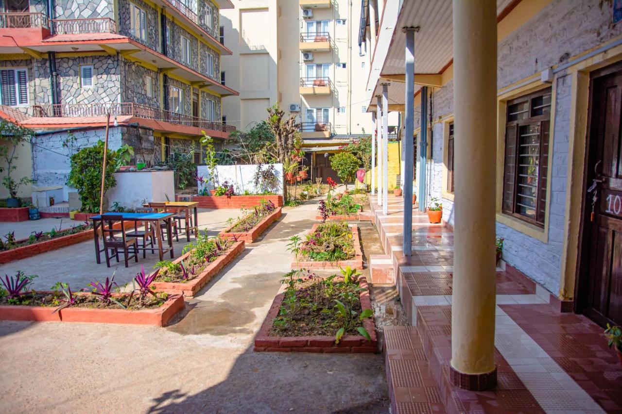 Hotel Plaza Nepal Pokhara Buitenkant foto