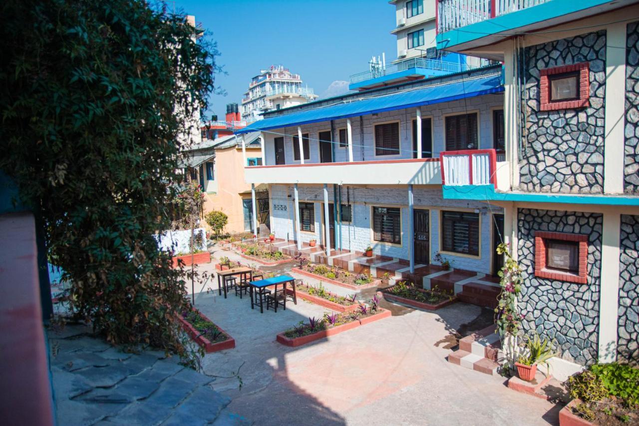 Hotel Plaza Nepal Pokhara Buitenkant foto